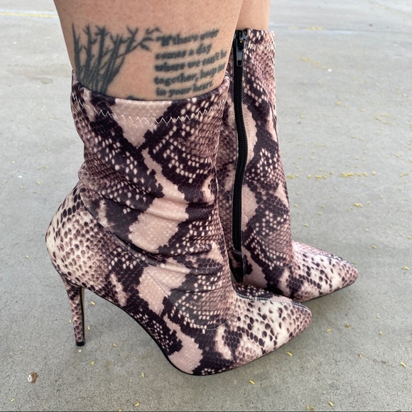 Snake Print Pointed Toe High Heel Zipper Midi Boots - Picture 2 of 8